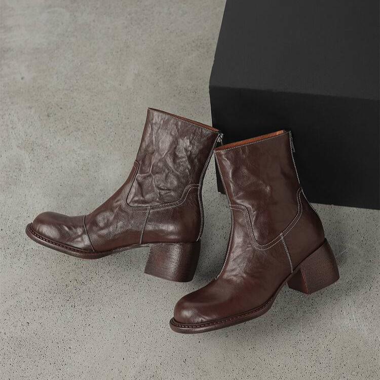 Elegance Heeled Leather Boots - Brown