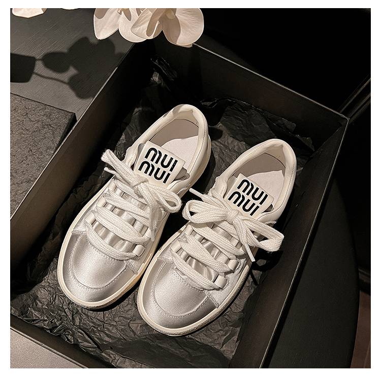 Stylish Satin Lace-Up Sneakers - Sliver