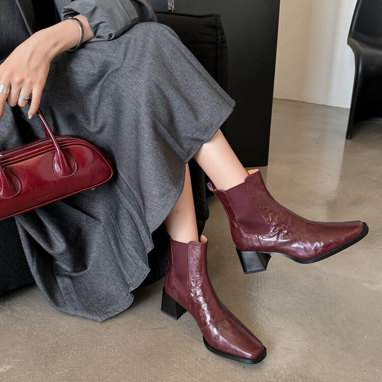 Elegance Heeled Sheepskin Boots - Burgundy