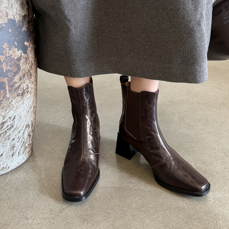 Elegance Heeled Sheepskin Boots - Brown