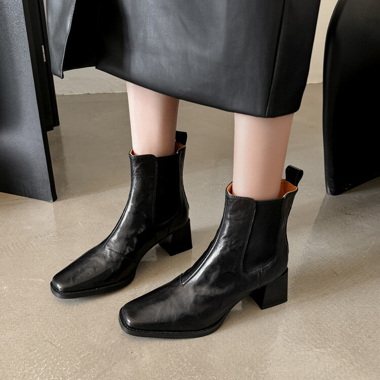 Elegance Heeled Sheepskin Boots - Black